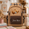 Beren rugzak met naam, stijl 1 — teddybeer op de klep, beige met bruine zijvakken